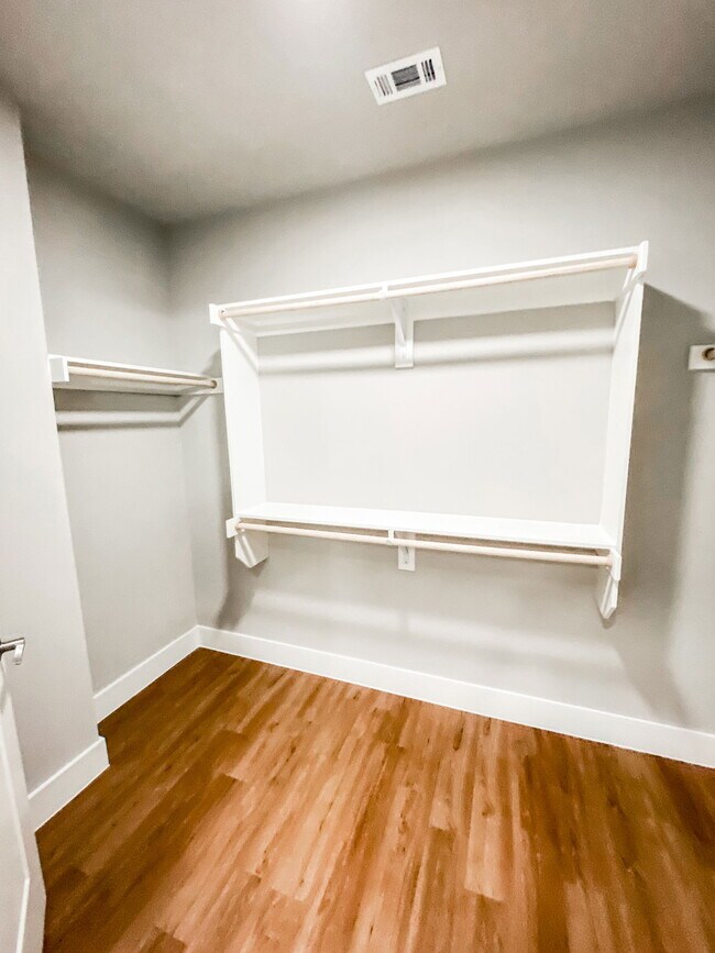 Building Photo - 9500 Blue Mound Rd