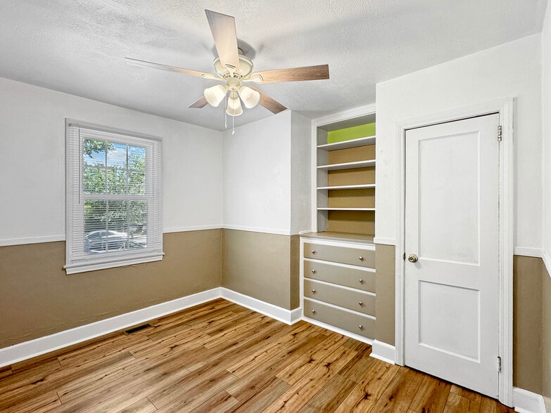 Bedroom 1 - 224 Virginia Ave