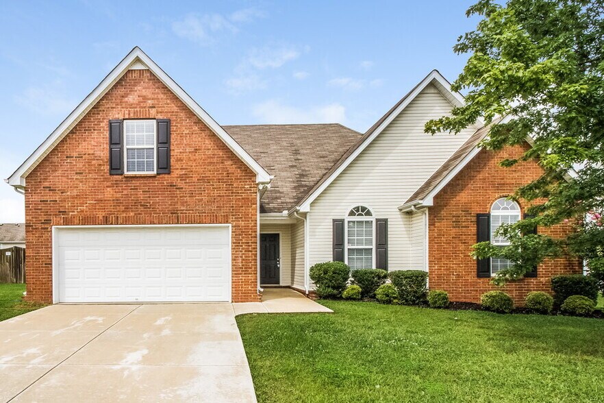 Primary Photo - 1452 Colyn Avenue
