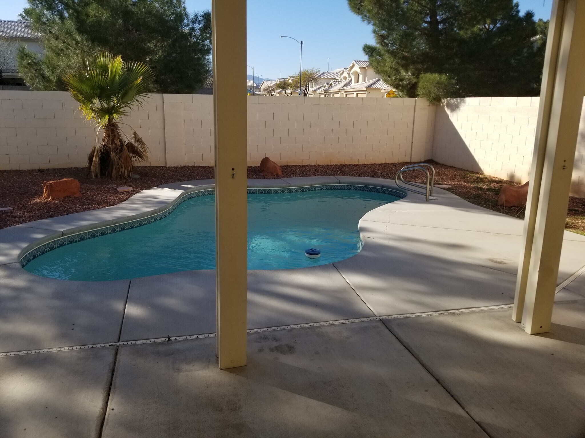 Building Photo - 6109 Crockery St