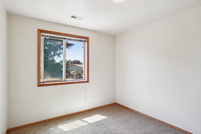 Building Photo - 2110 Baines Blvd