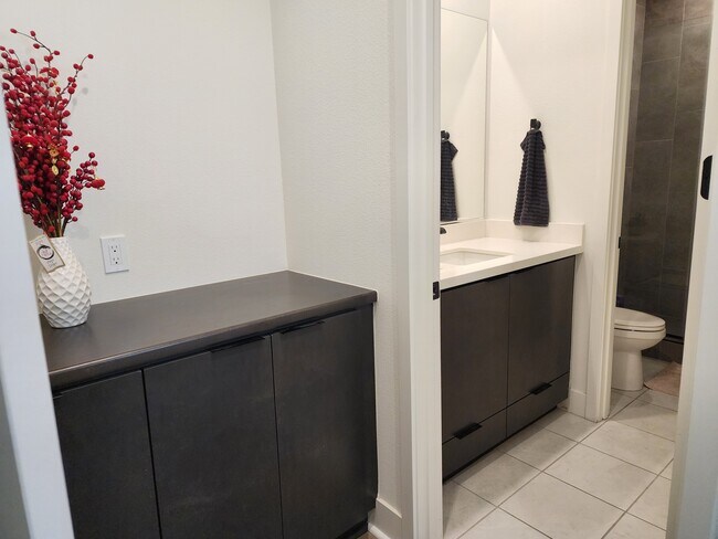 Building Photo - 28353 Old Spgs Rd