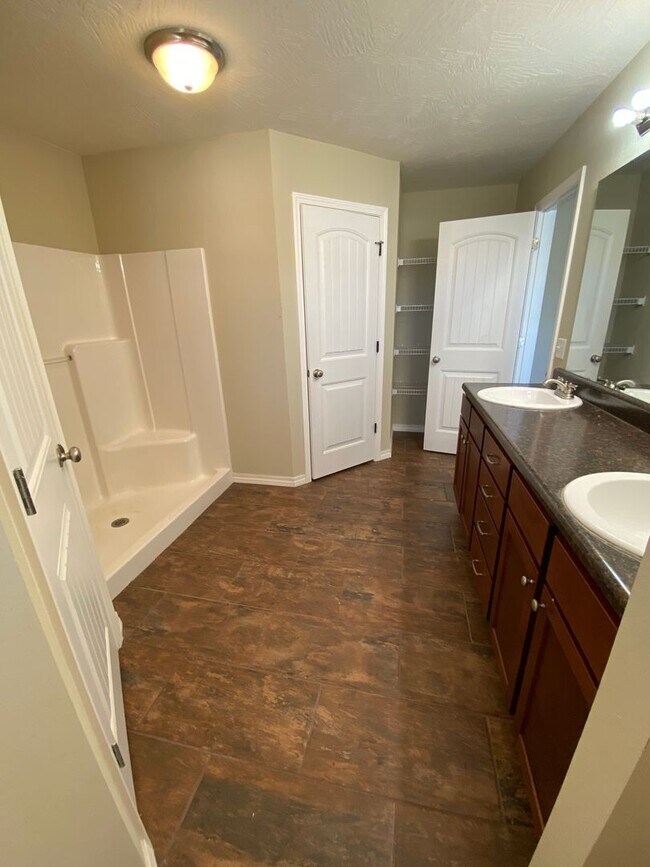 Building Photo - Beautiful 3 bedroom Home in Battlefield MO