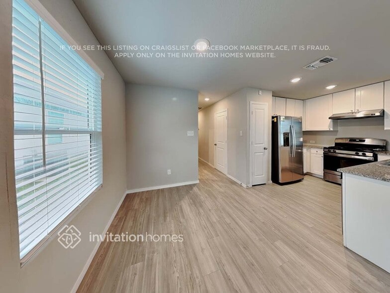 Building Photo - 5407 Verdugos Pl
