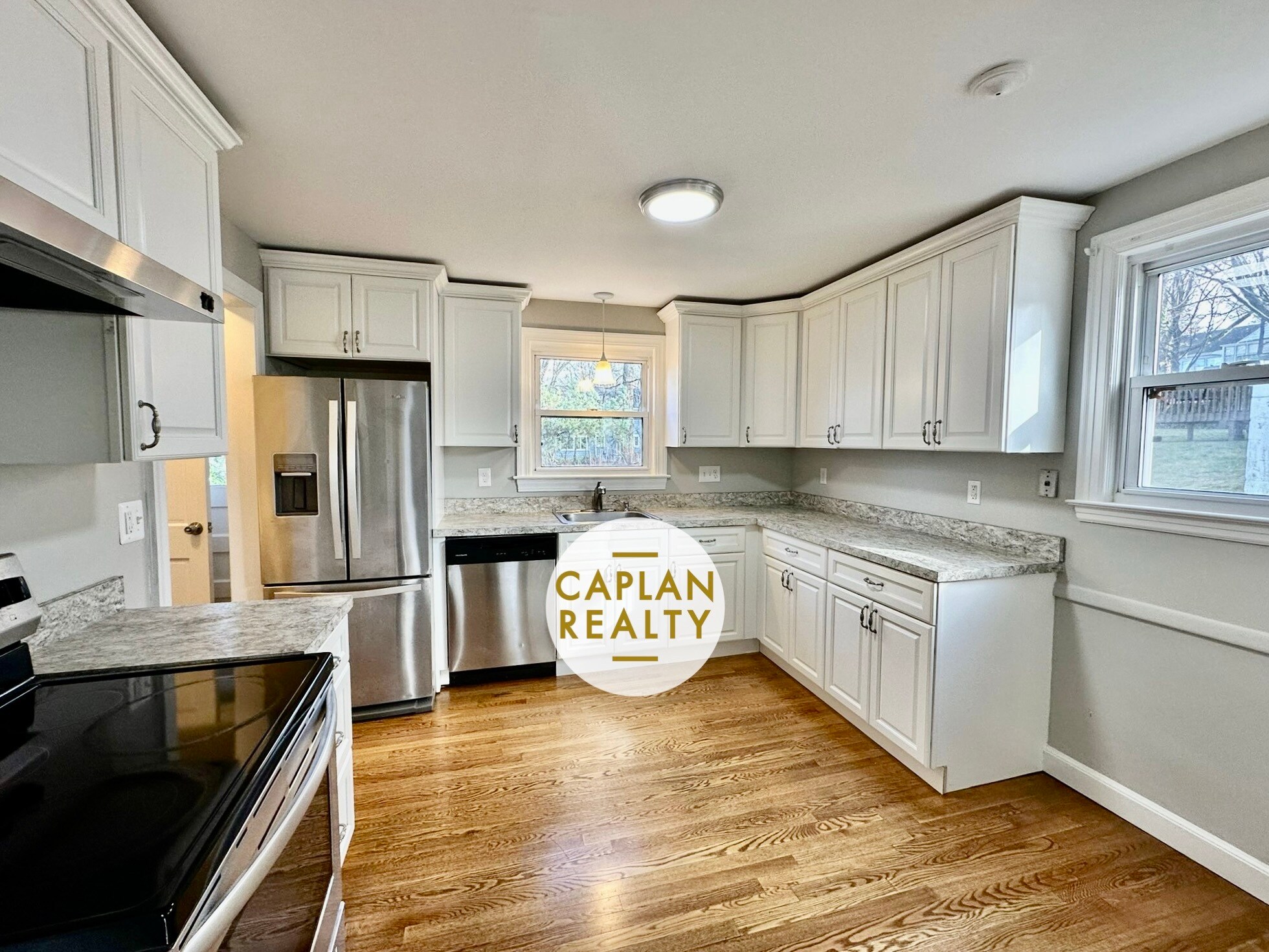 Building Photo - 29 Wellington Rd