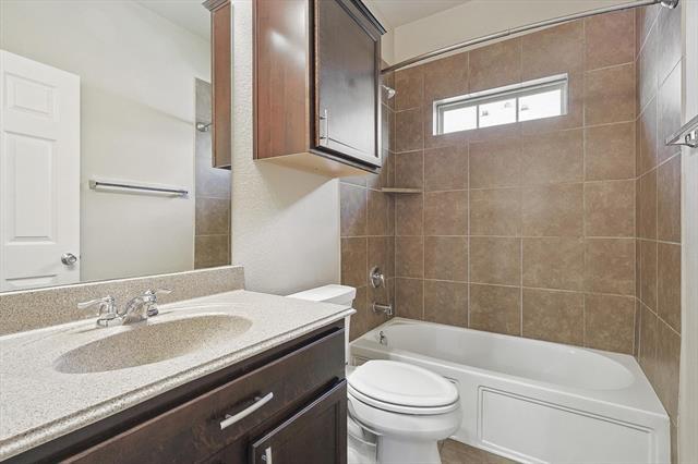 Building Photo - 2321 Scott Creek Dr