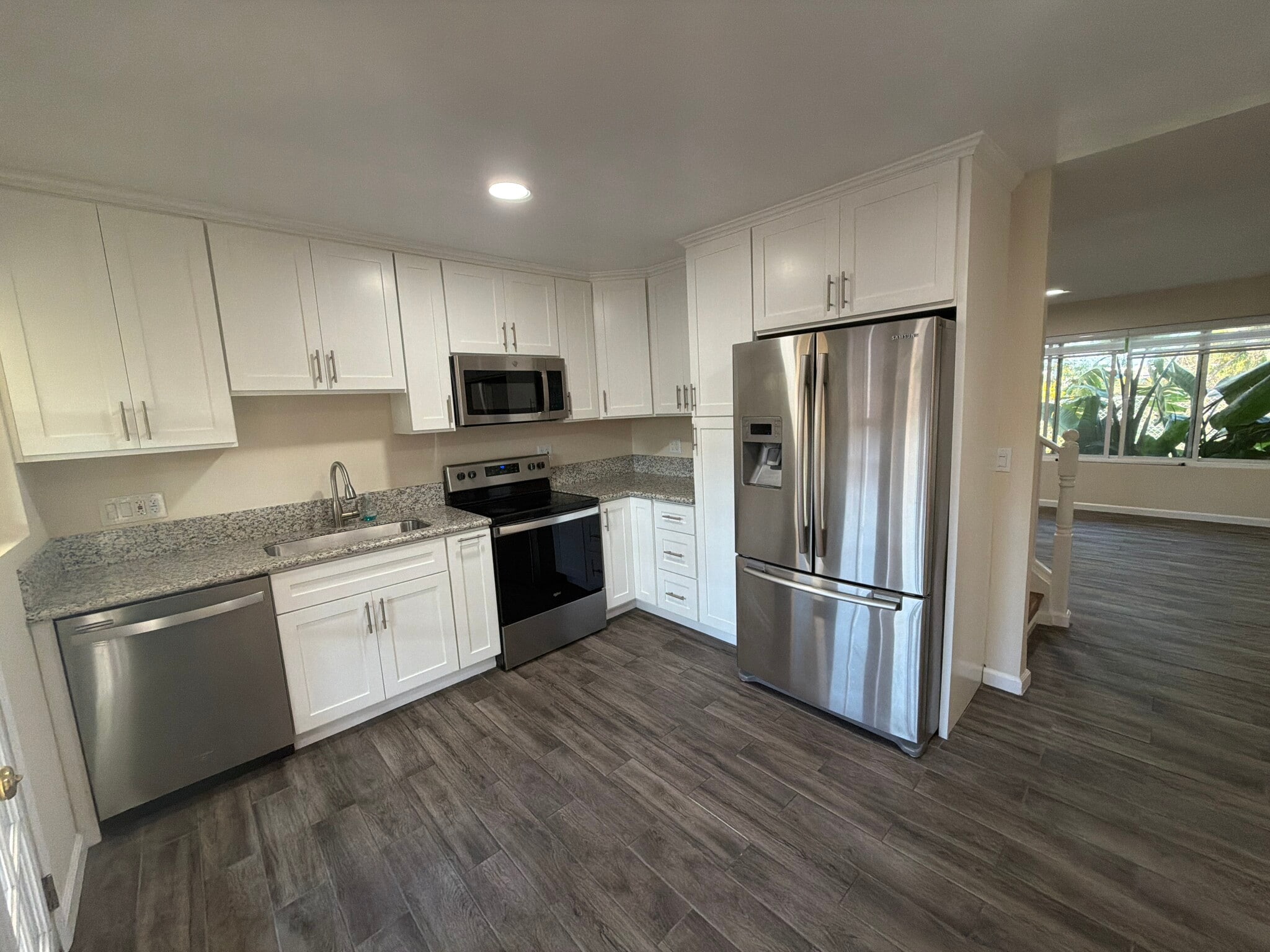 Kitchen - 1565 Mendocino Dr