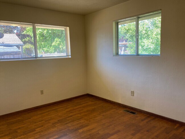 Building Photo - purvis03