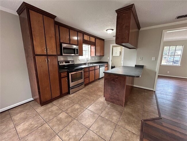 Building Photo - 5710 5th St