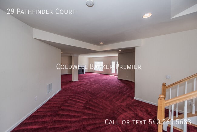 Building Photo - 29 Pathfinder Ct