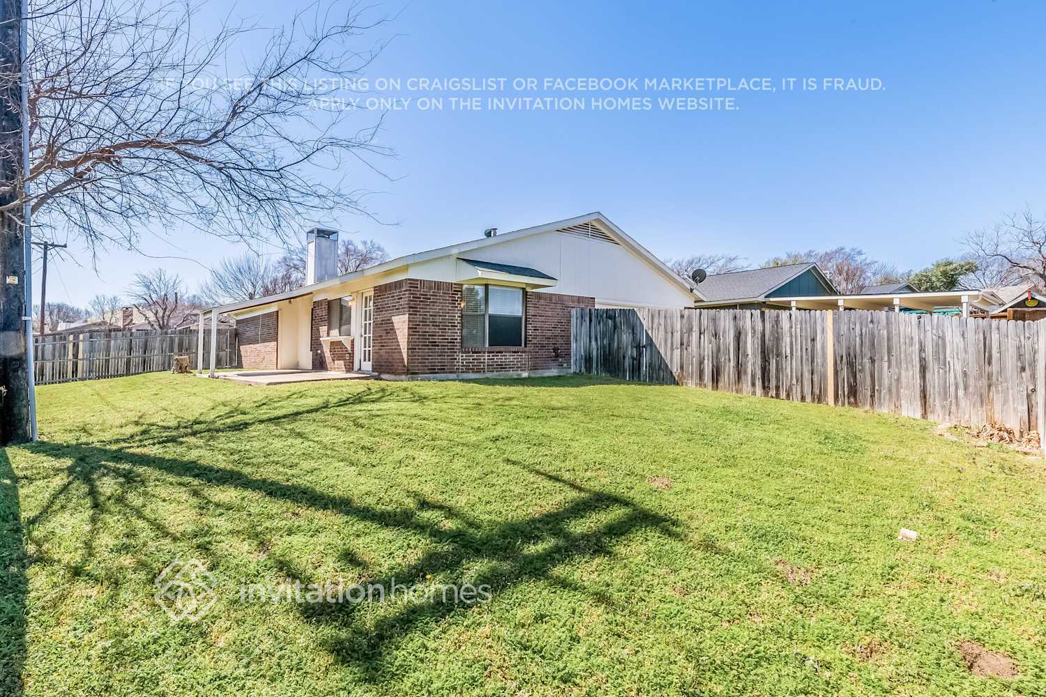 Building Photo - 1031 Bellflower Dr