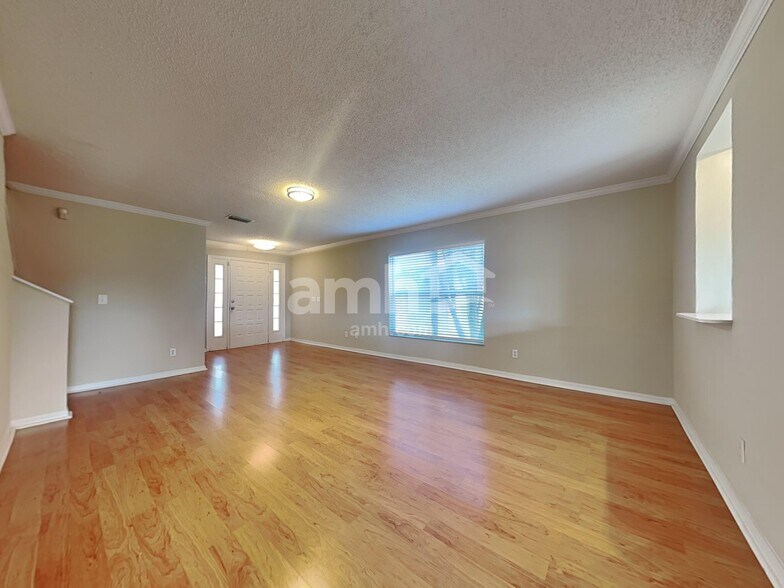 Building Photo - 622 Cape Cod Cir