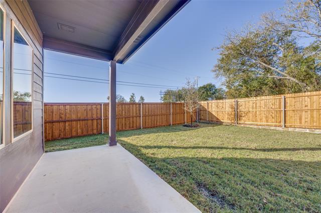 Building Photo - 4200 Carnation Dr