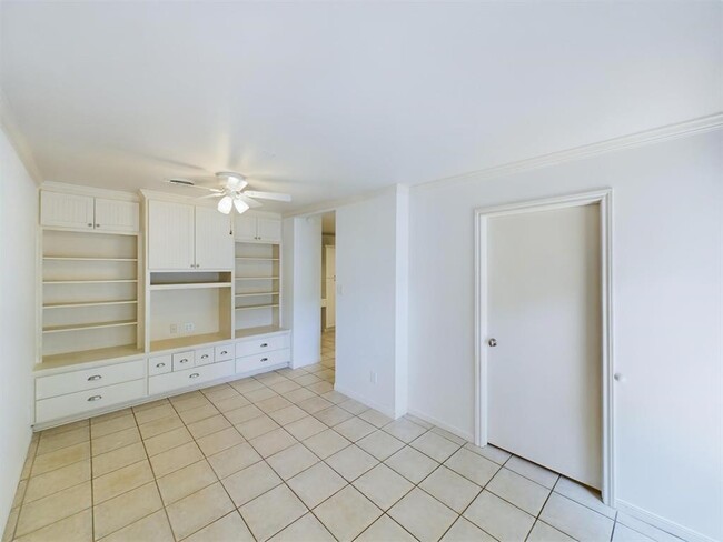 Building Photo - 4031 Whitman St