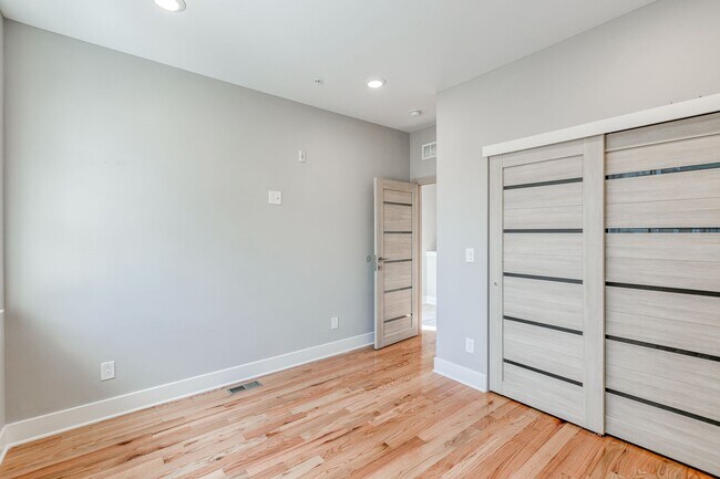 Building Photo - Brand New Luxury Apartments Brewerytown