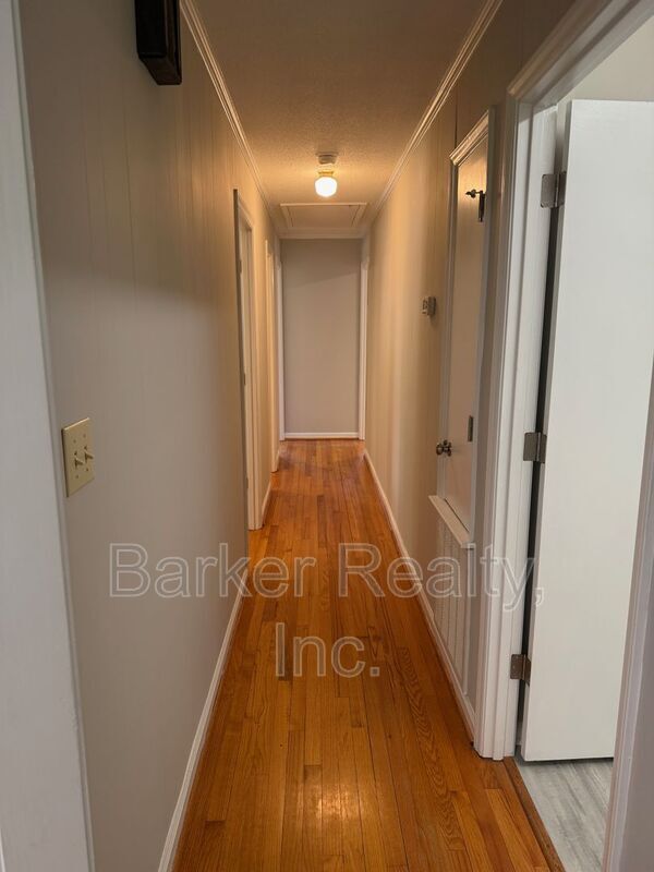 Building Photo - 12019 Holmes Hollow Rd