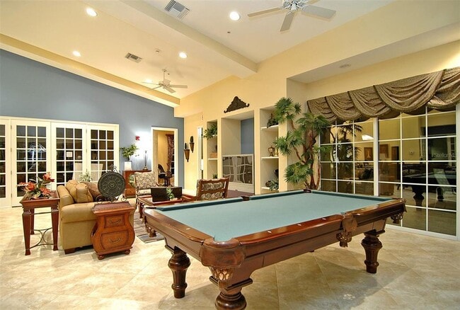 Building Photo - 8363 Miramar Way