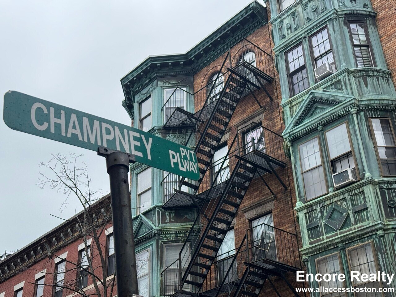 Building Photo - 2 Champney Pl