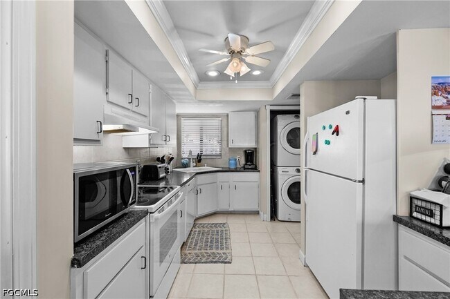 Building Photo - 1203 SW 48th Terrace