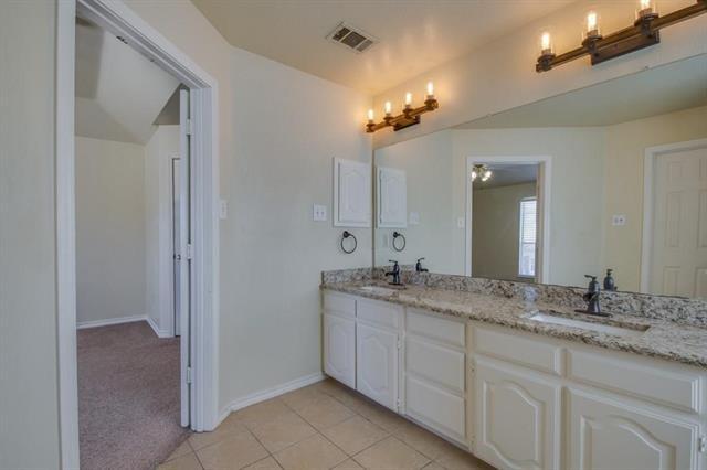 Building Photo - 3324 Windchase Dr