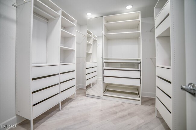 Building Photo - 8164 Caldera Creek St