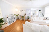 Building Photo - 1656 Kipling St