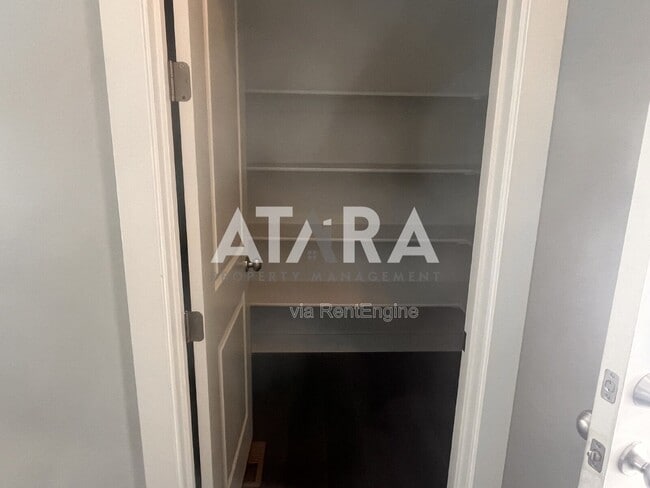 Building Photo - 9167 S Galette Ln