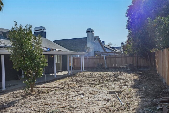 Building Photo - 5337 Saint Barts Ct