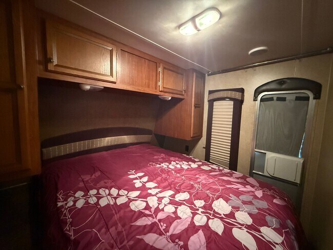 Building Photo - Elizabeth's RV Park