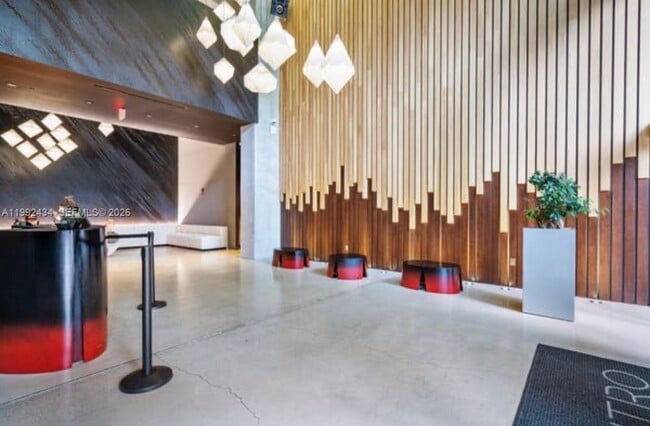 Building Photo - 151 SE 1st St