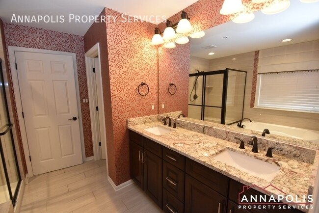 Building Photo - 402 St Martins Choice Ln
