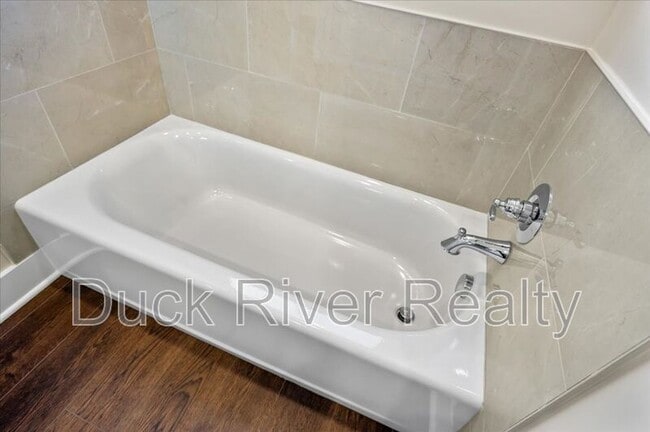 Building Photo - 119 Westover Dr