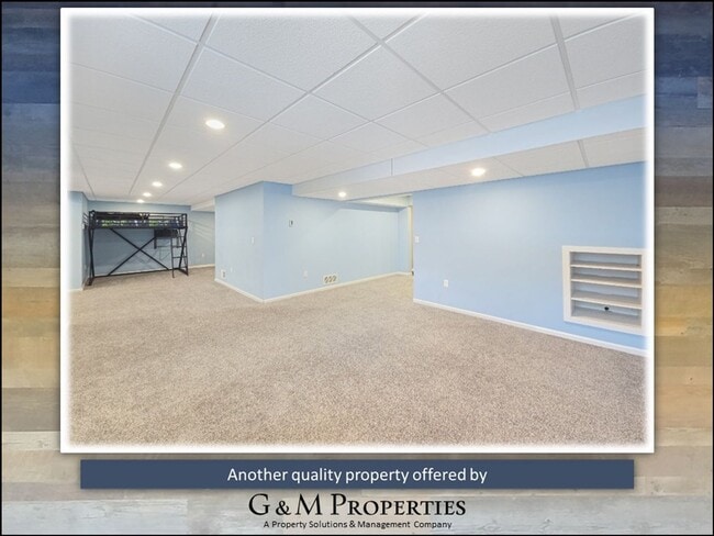 Building Photo - Huge 4-Bedroom Home for Rent - Great West Henrietta Location!