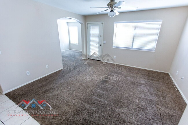 Building Photo - 12913 W Palm Ln
