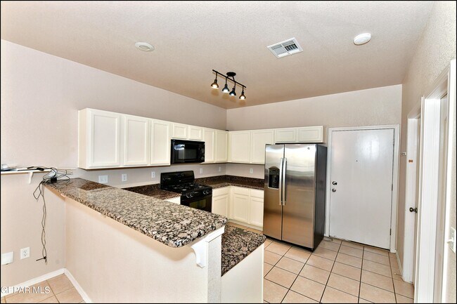 Building Photo - 5810 Redstone Mesa Ct