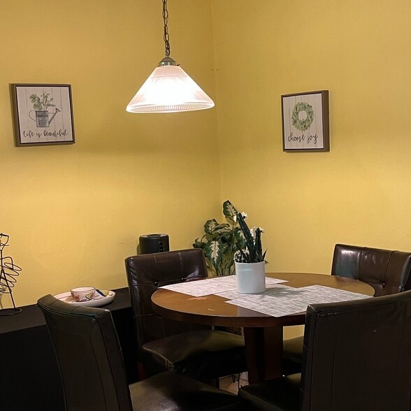 Dining room - 19700 SW 103rd Ct