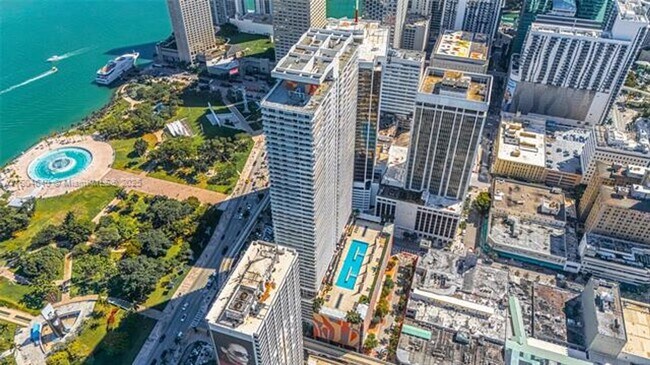 Building Photo - 50 Biscayne Blvd