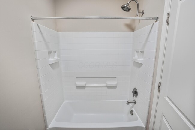 Building Photo - 5151 Foxtail Pine St