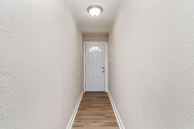 Building Photo - 3406 McPherson St