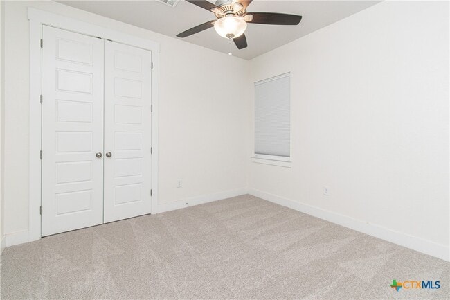 Building Photo - 308 Saturnia Dr