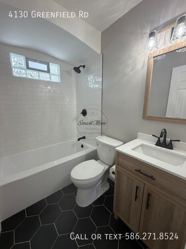 Building Photo - 4130 Greenfield Rd