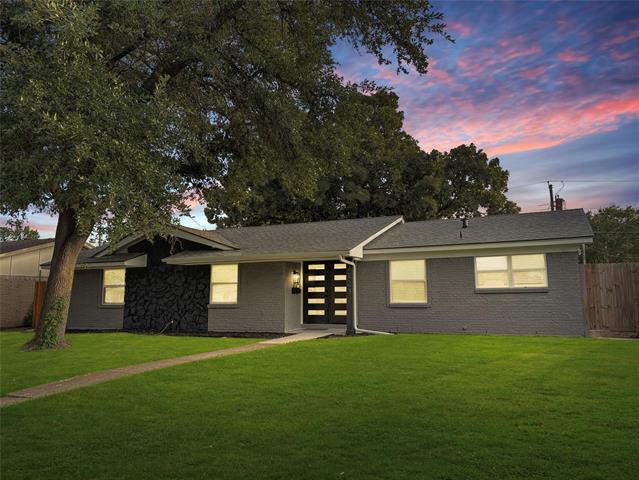 Building Photo - 2123 Luau St