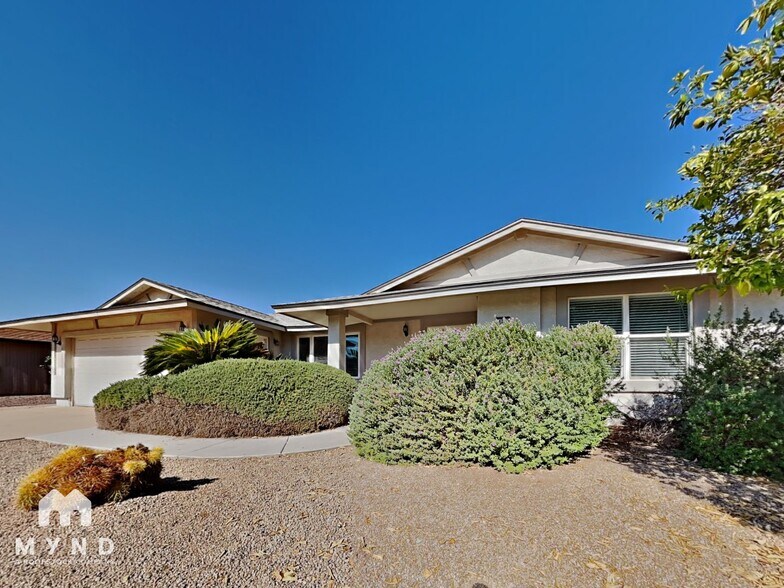 Primary Photo - 14202 N Bolivar Dr