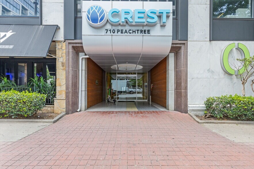 Building Photo - Crest on Peachtree