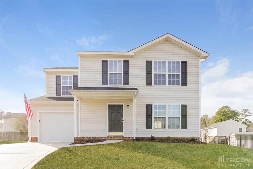 Primary Photo - 2608 Misty Cove Pl NE