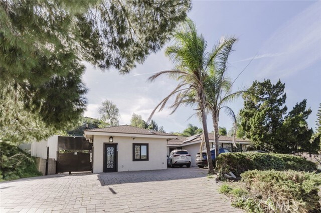 Building Photo - 12809 Woodley Ave