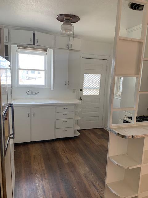 Building Photo - 1600 Collins Ave