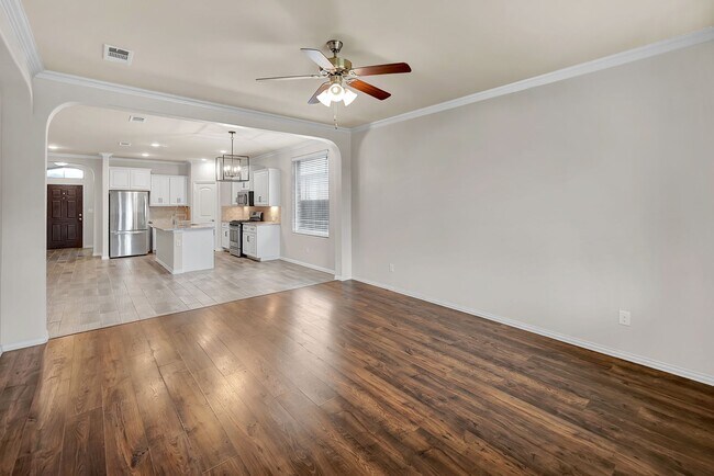 Building Photo - 6711 Hall of Fame Blvd