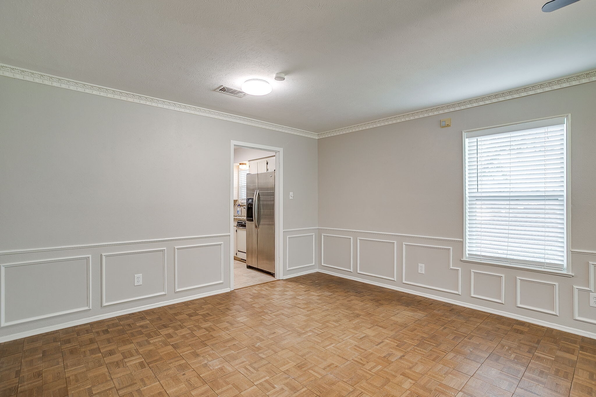 Building Photo - 1706 Larkspur Dr