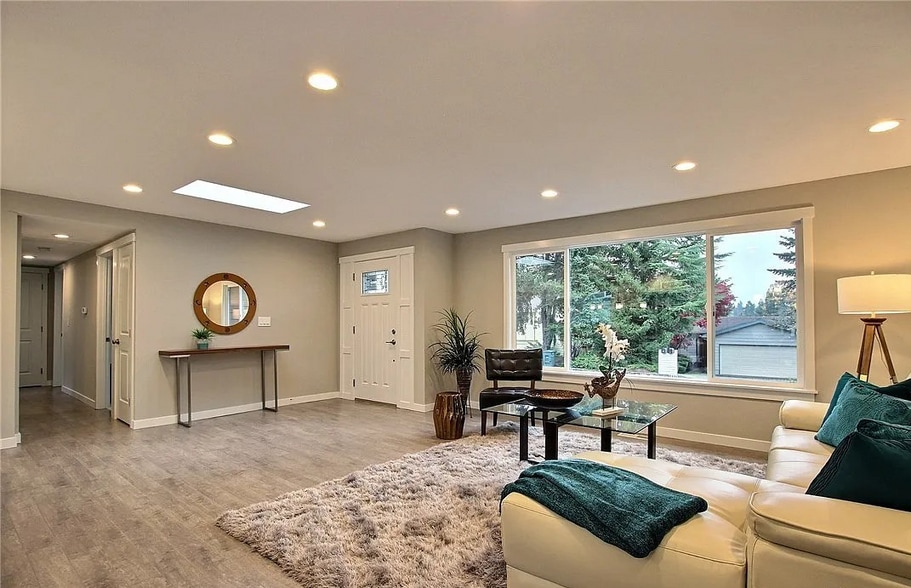 Building Photo - 1415 175th Pl NE